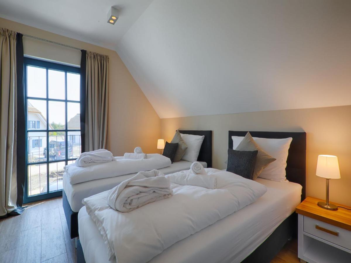 Reetland Am Meer - Luxus Reetdachvilla Mit 3 Schlafzimmern, Sauna Und Kamin F18 Dranske Esterno foto